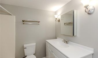 130 Fordson Ave 3, Cranston, RI 02910