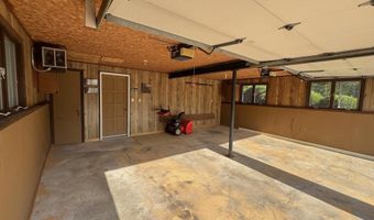826 EASTVIEW Dr, Antigo, WI 54409