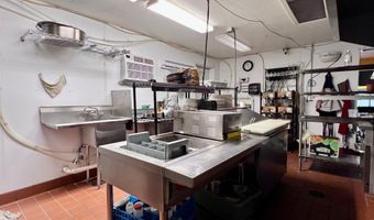 831 N Munsterman St, Appleton, MN 56208