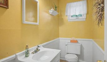 903 CAUSEZ Ave, Claymont, DE 19703