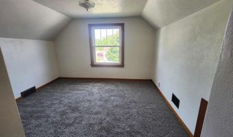 706 High St, Berne, IN 46711