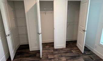 1611 6th Ave E A5, Alexandria, MN 56308