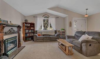 906 21st St SE, St. Cloud, MN 56304