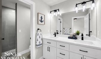 144 Channelsyde Dr, Algonac, MI 48001