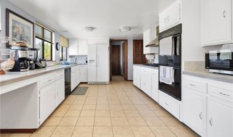 19678 Red Feather Rd, Apple Valley, CA 92307