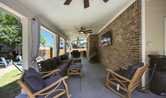 4520 N Shore Dr, The Colony, TX 75056