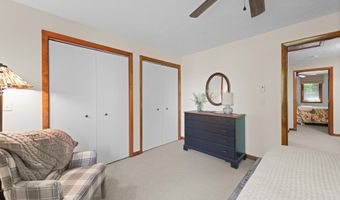21 Village W Dr 15, Alexandria, NH 03222