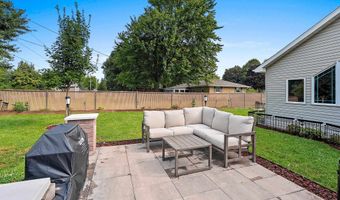 3325 IRENE St, Appleton, WI 54913