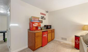 800 27th St SW, Austin, MN 55912