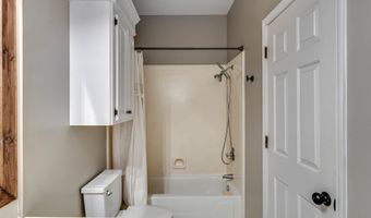 215 Tolleson Pl, Brandon, MS 39042
