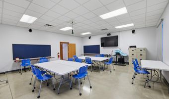 218 S Main, Almont, MI 48003