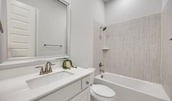 204 Links Ct, Heath, TX 75032