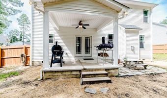 216 Vanderbuilt Ct, Aberdeen, NC 28315