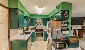 1626 N 14th St, Arkansas City, KS 67005