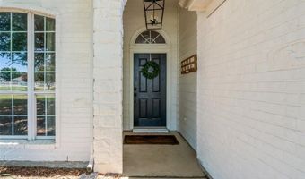 113 Meadow Park Dr, Aledo, TX 76008