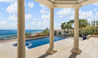 559 Moaniala St, Honolulu, HI 96821