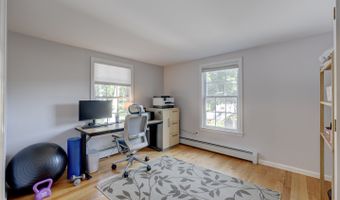52 Whitney Rd, Columbia, CT 06237