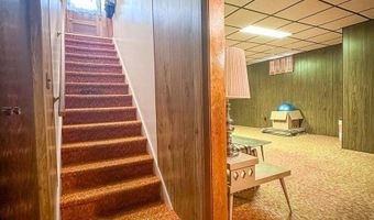 2124 D Ave E, Bismarck, ND 58501