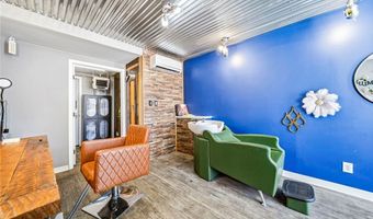 38 Public Sq, Andover, OH 44003