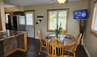 1208 Roosevelt Dr, Atlantic, IA 50022