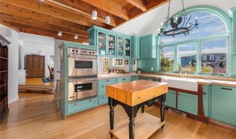 27 W Willow Ln, Charlestown, RI 02813