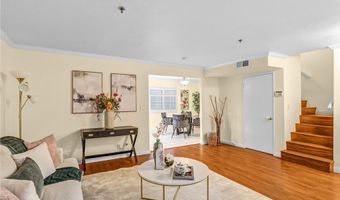 25 Palmetto Dr E, Alhambra, CA 91801