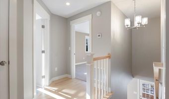 4 Cortland Pl, Standish, ME 04084
