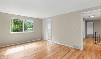 2819 Yost Blvd, Ann Arbor, MI 48104