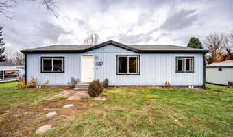 107 N B St, Albion, WA 99102