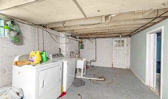 1228 Beardsley St, Akron, OH 44301