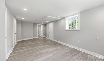 1508 Old Charlotte Rd, Albemarle, NC 28001