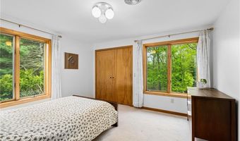 38 River Run, East Greenwich, RI 02818