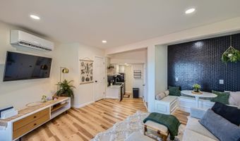 9180 Tokaj Ln, Spring Valley, CA 91977