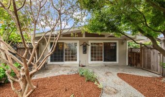 538 Clubhouse Dr, Aptos, CA 95003