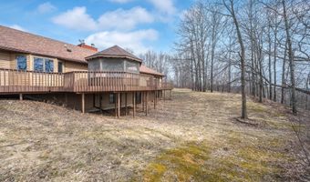 404 174th St, Amery, WI 54001