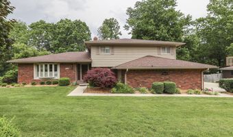 1640 Ridge Hill Ln, Indianapolis, IN 46217