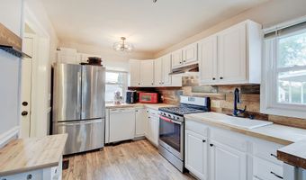 73 S 3rd Ave, Beech Grove, IN 46107