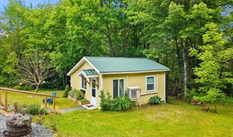 19 Perry Ln, Amherst, ME 04605