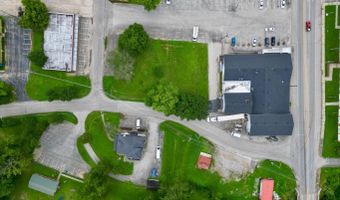 28 Lumber St, Beattyville, KY 41311