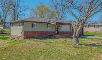 405 Giofre Ave, Maryville, IL 62062