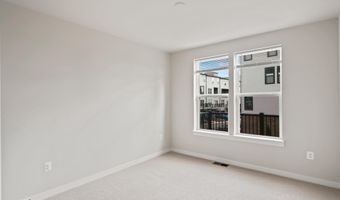 20364 NEWFOUNDLAND Sq, Ashburn, VA 20147