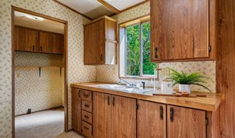 16584 S WINDY CITY Rd, Mulino, OR 97042