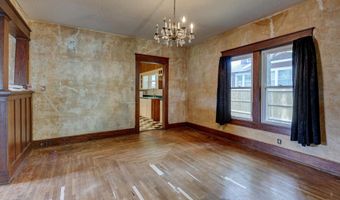 1643 Washington Ave, Baxter Springs, KS 66713