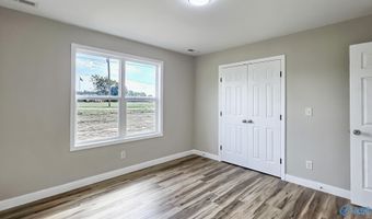 9257 Stanford Rd, Athens, AL 35611