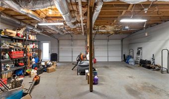 41 Golden Eagle Dr, Adairsville, GA 30103