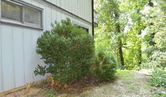 184 Laurel Rd, Arden, NC 28704