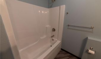 1368 Cypress Ct, Altoona, WI 54720