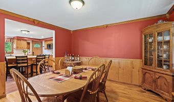 121 Maltbie Dr, Amsterdam, NY 12010