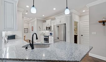 22796 Big Oak Dr, Athens, AL 35613