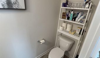 133 Valley Creek Dr, Boiling Springs, SC 29316